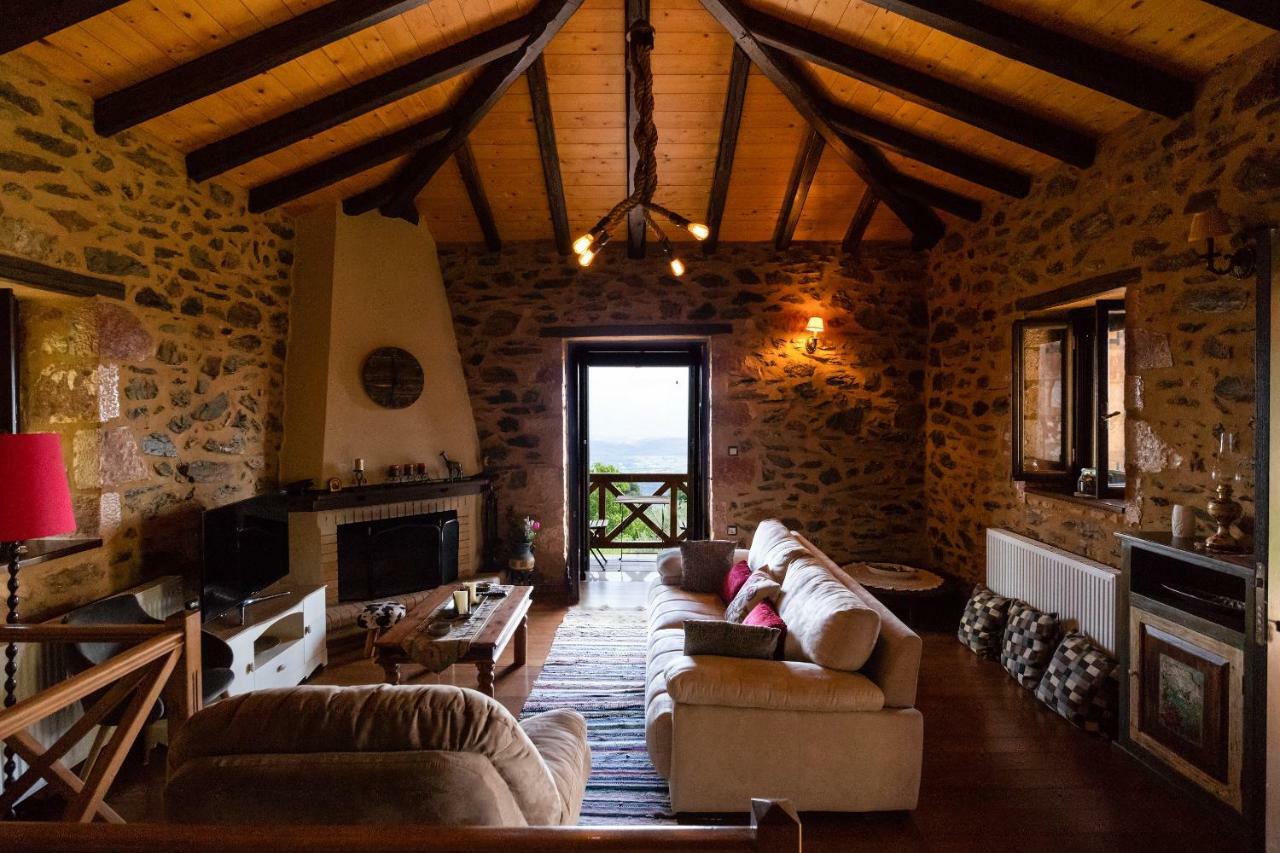 Luxury House In The Hills Konuk evi Sparta Dış mekan fotoğraf